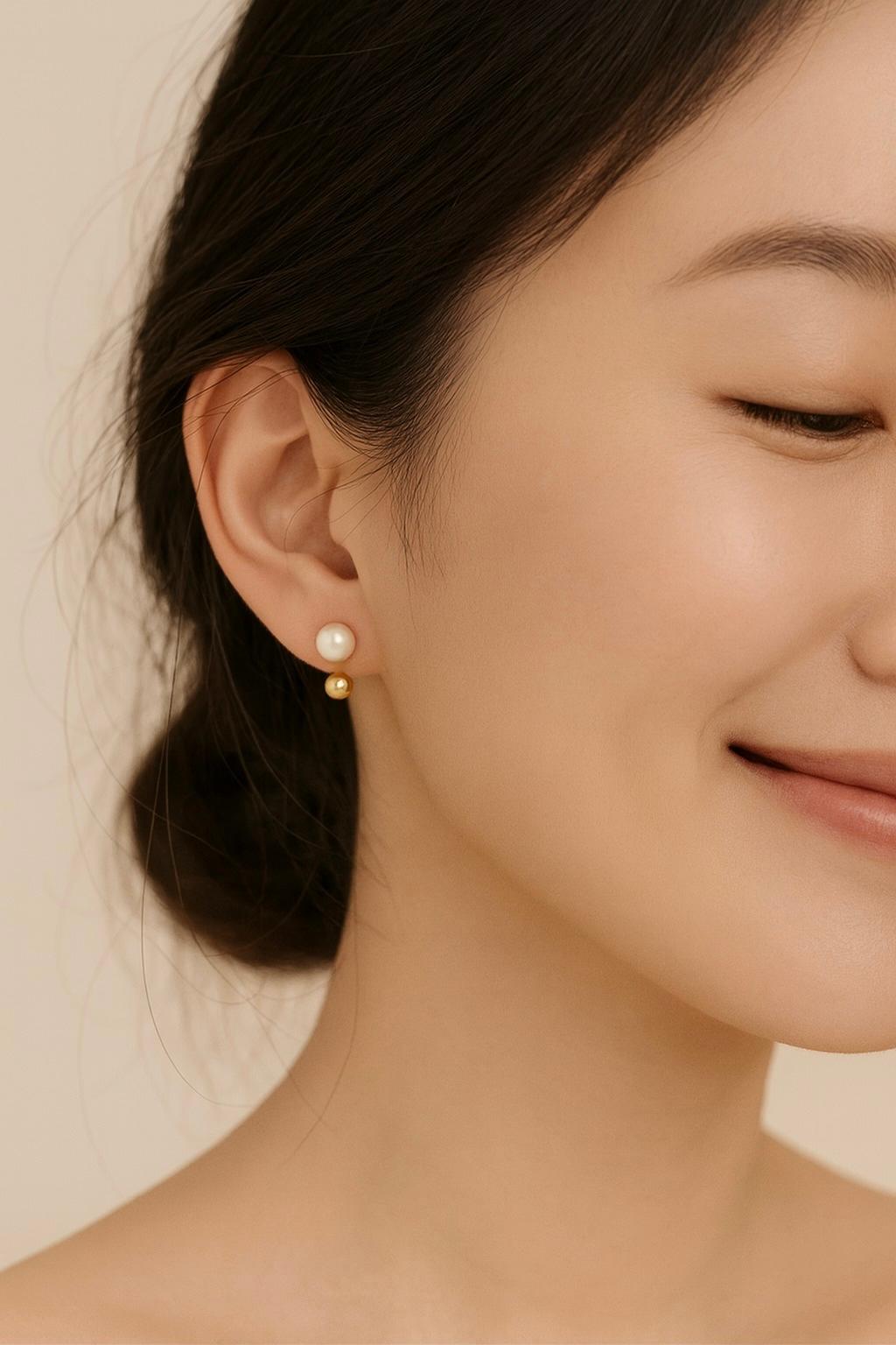 Mathilde Pearl Earrings