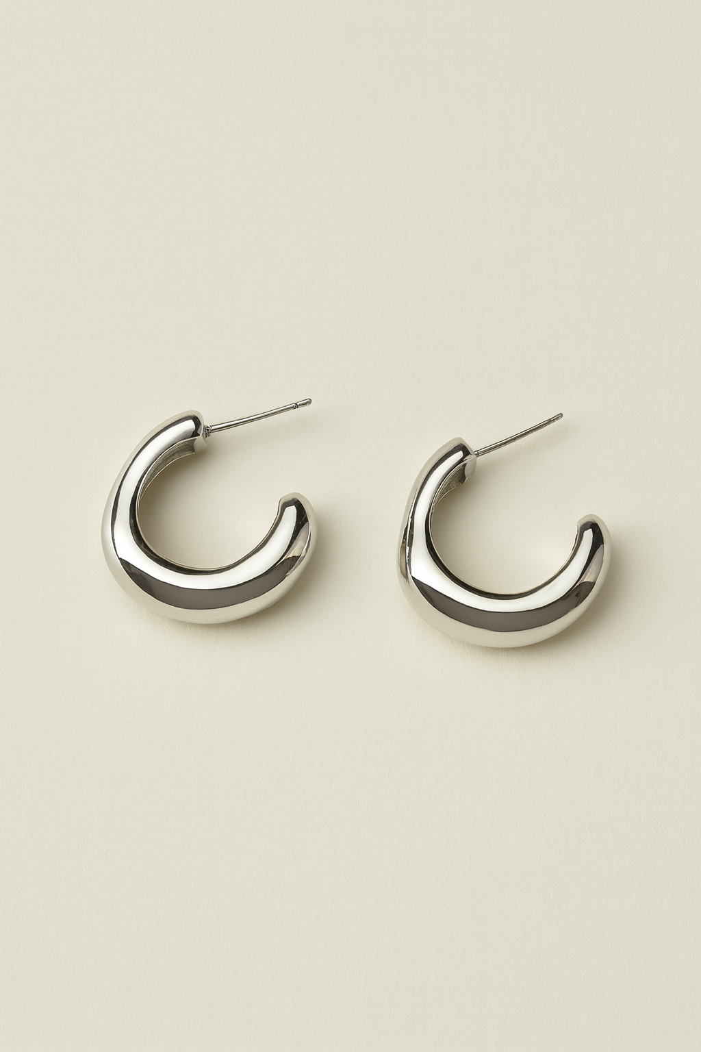 TAMERA SILVER EARRINGS