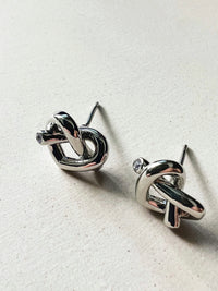 KYRA HEART EAR STUDS