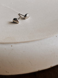 LEYNA SILVER BEAN STUDS