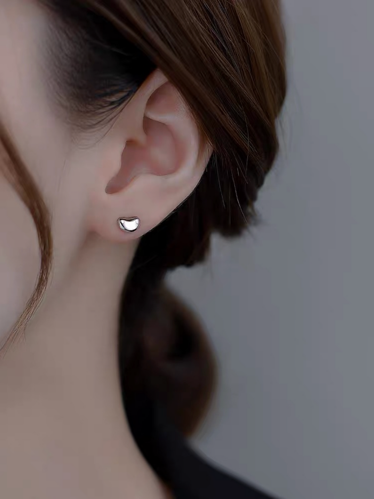 LEYNA SILVER BEAN STUDS