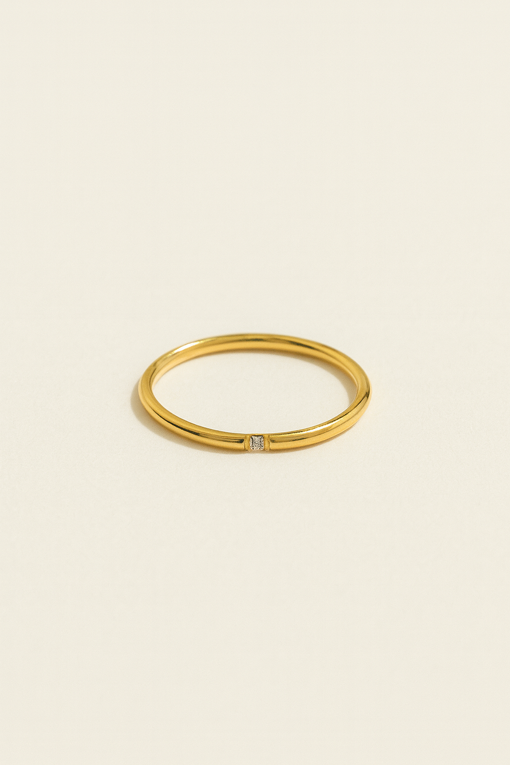 Avril Classic Ring