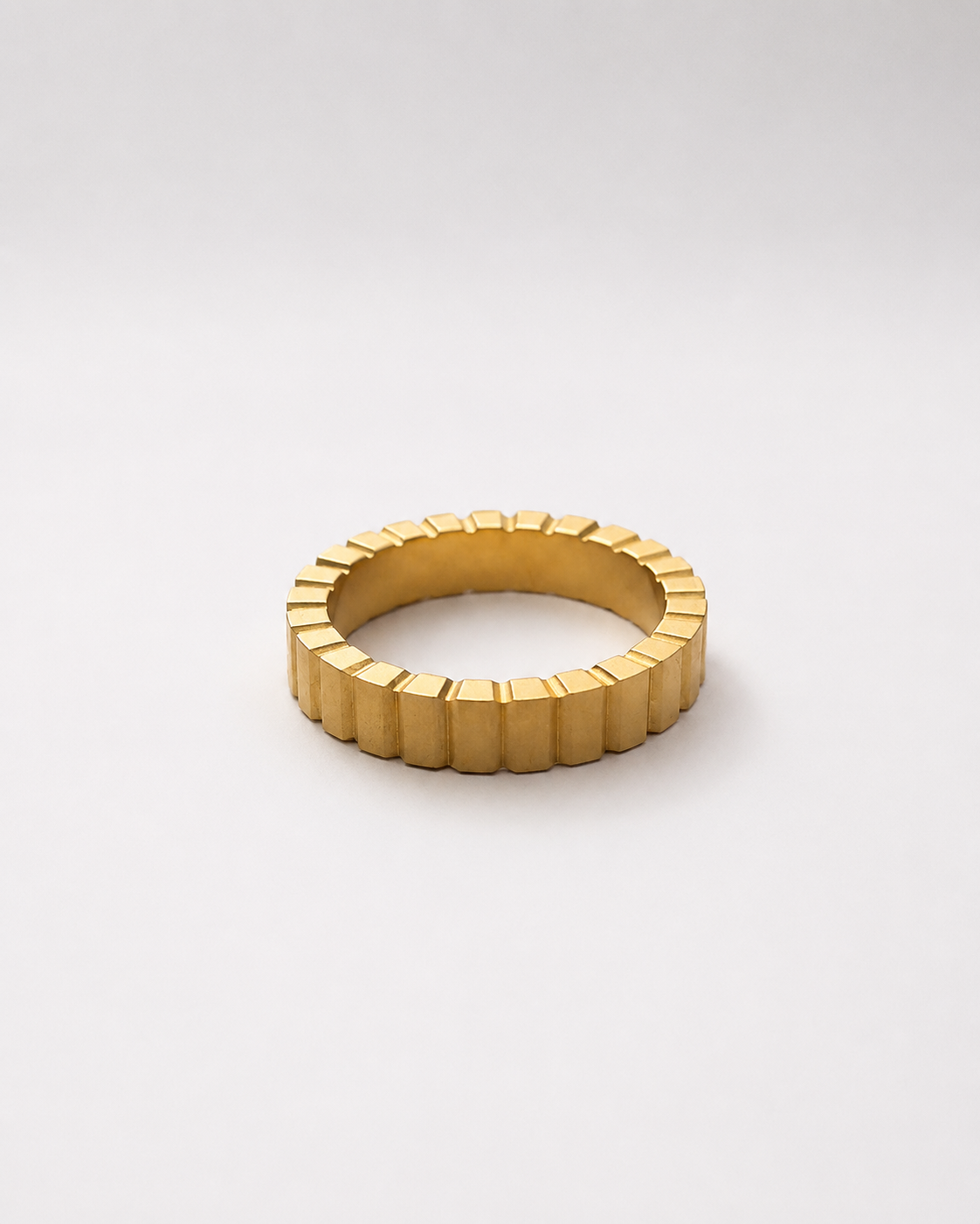 Dea Gold Ring