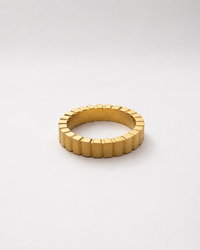 Dea Gold Ring