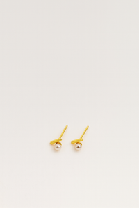 Delilah Pearl Studs