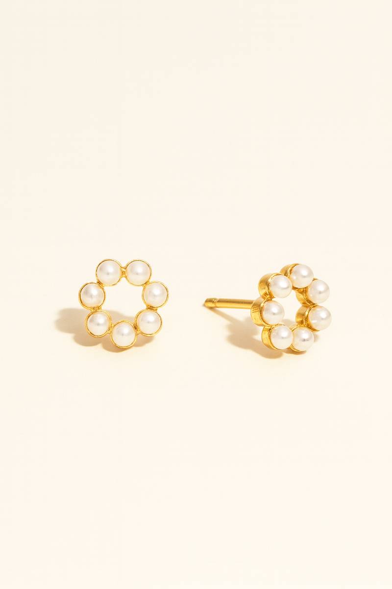 EIRA MINI PEARLS EARRINGS