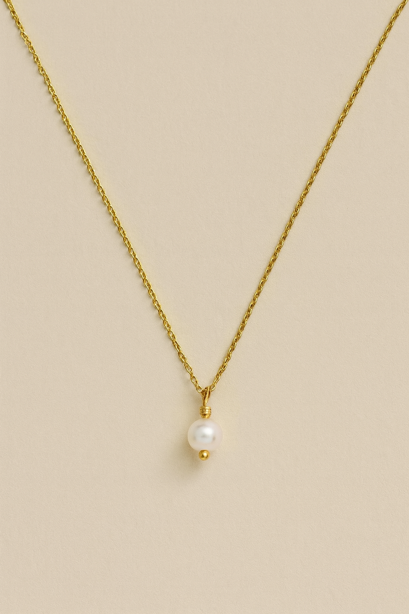 Elise Pearl Necklace
