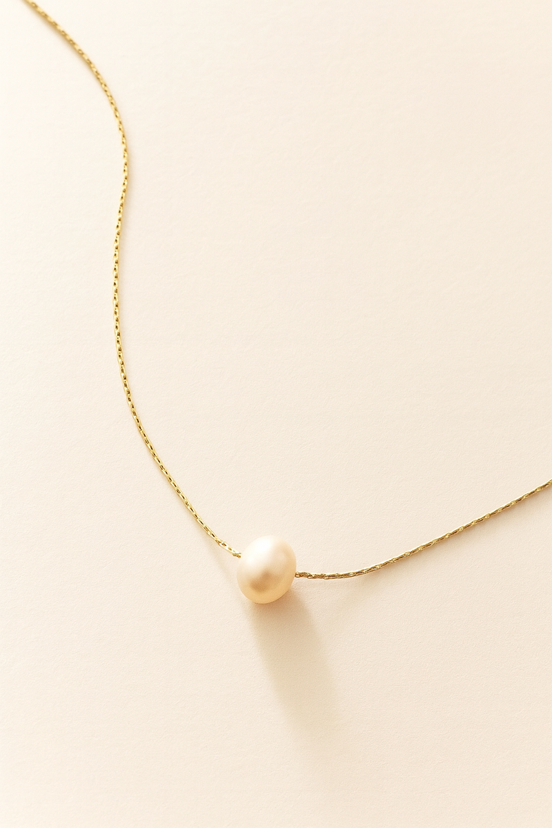 FIONA PEARL NECKLACE