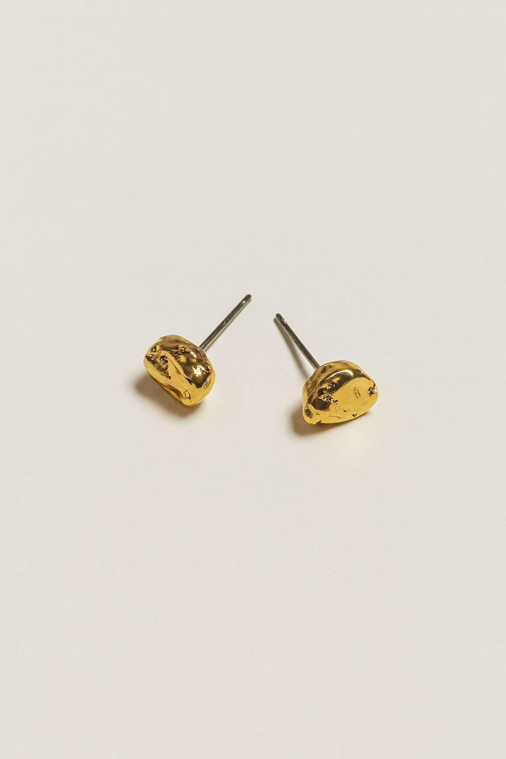 Gail Gold Ear Studs