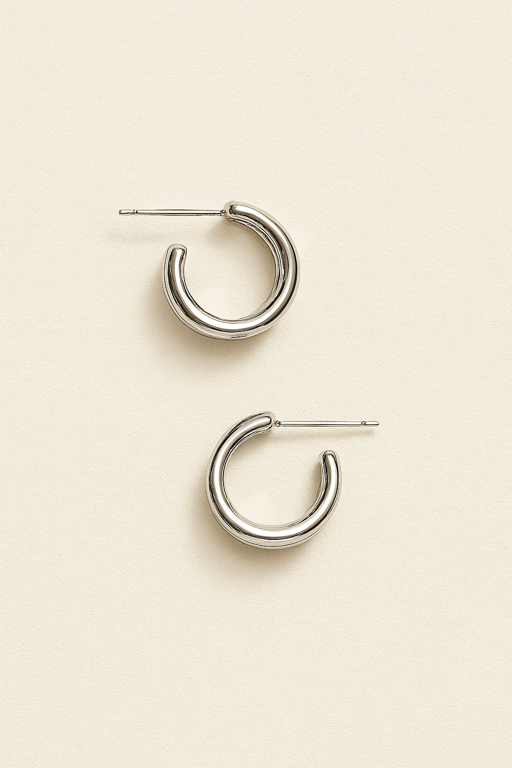 HERA DOUBLE HOOP EARRINGS