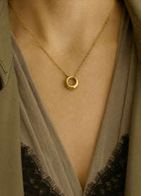 IVA CIRCLE NECKLACE