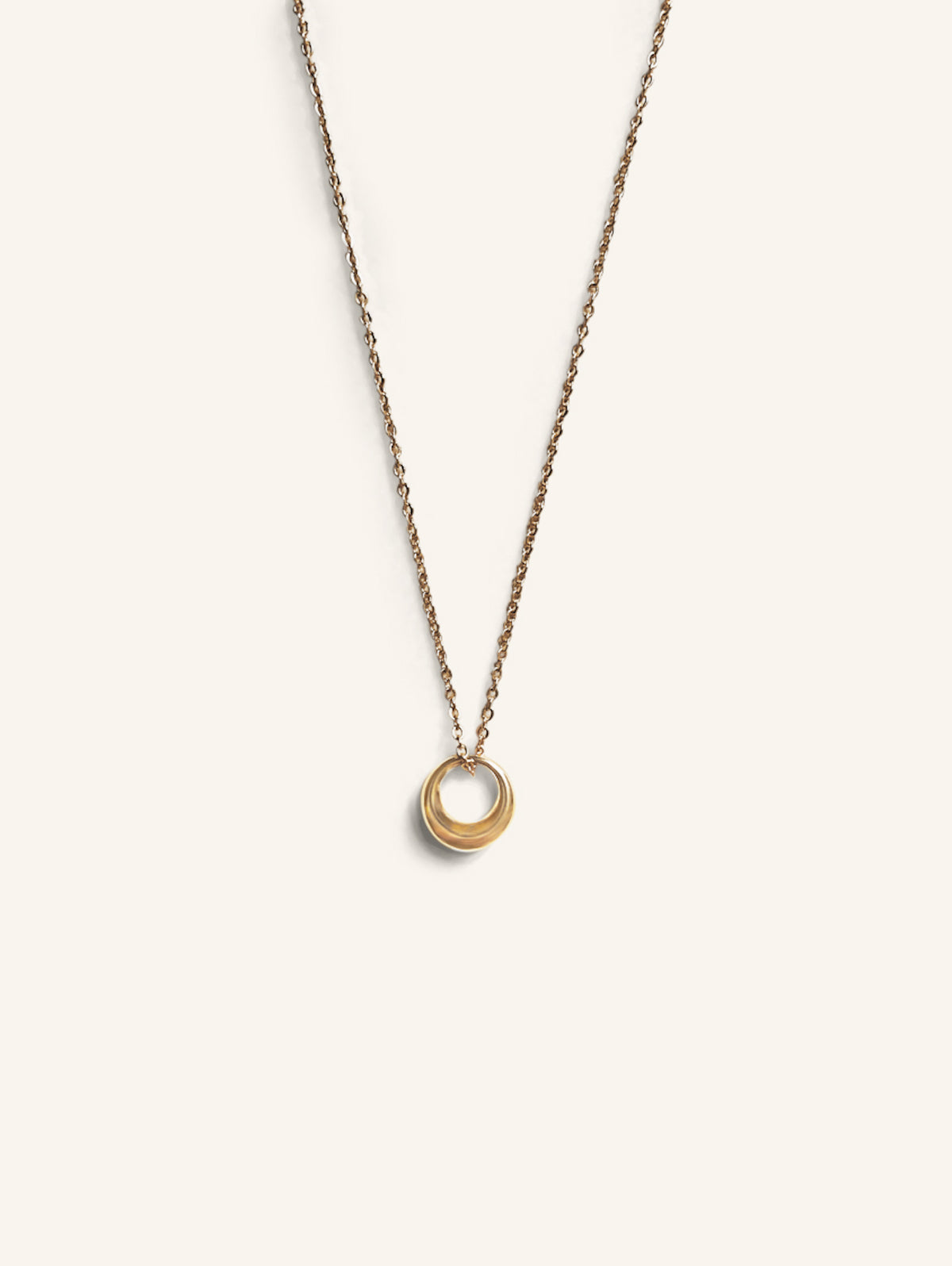 IVA CIRCLE NECKLACE