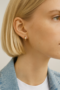 Jacqueline Gold Mini Hoops