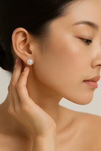 PEARL STUDS