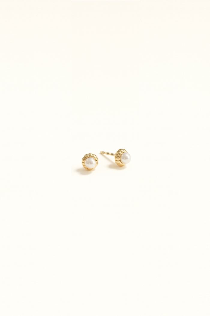 Sabelle Pearl Earrings