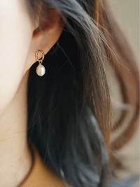 Camila Pearl Earrings